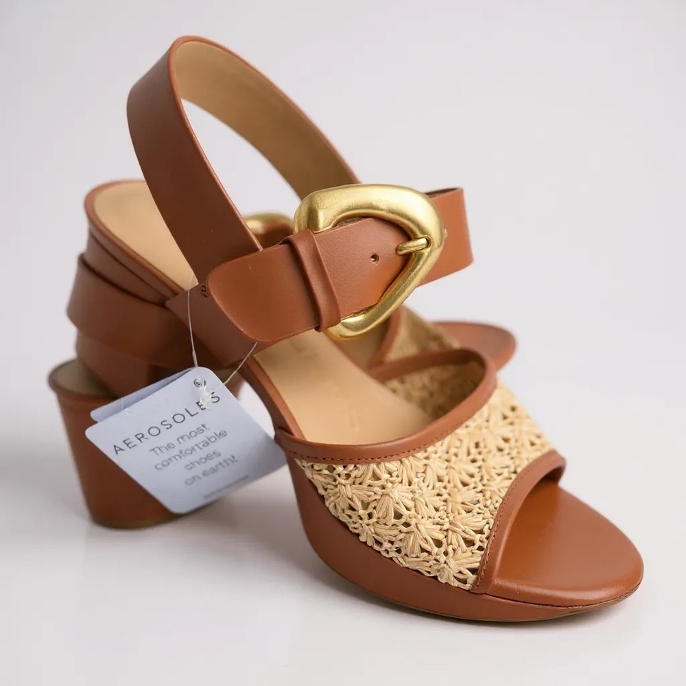 NWT AEROSOLES Tan and Brown Sandals with Gold Accent